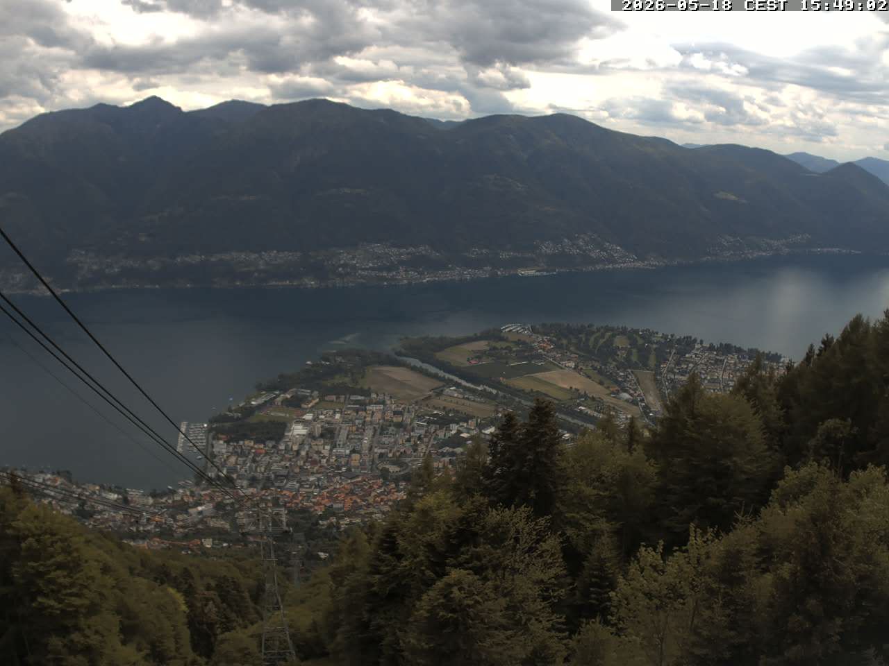 Locarno › Süden: Ascona - Parco delle Camelie - Langensee