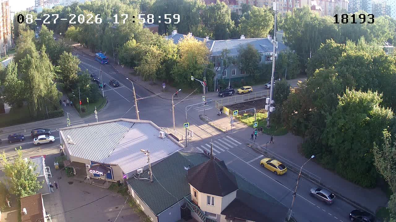 Traffic Cam Dolgoprudny: Вебкамера на пр. Пацаева