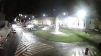 Vasine Laze: Pozega, Trg Sv.Trojstva