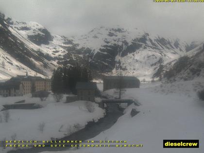 Obergoms: Gletsch mit dem Bahnhof der Dampfbahn Furka-Bergstrecke