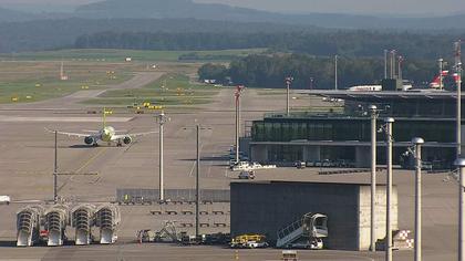 Kloten: Flughafen Zürich