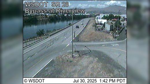 Traffic Cam Wenatchee › North: SR 28 at MP 4.64B: Bypass at Riverview