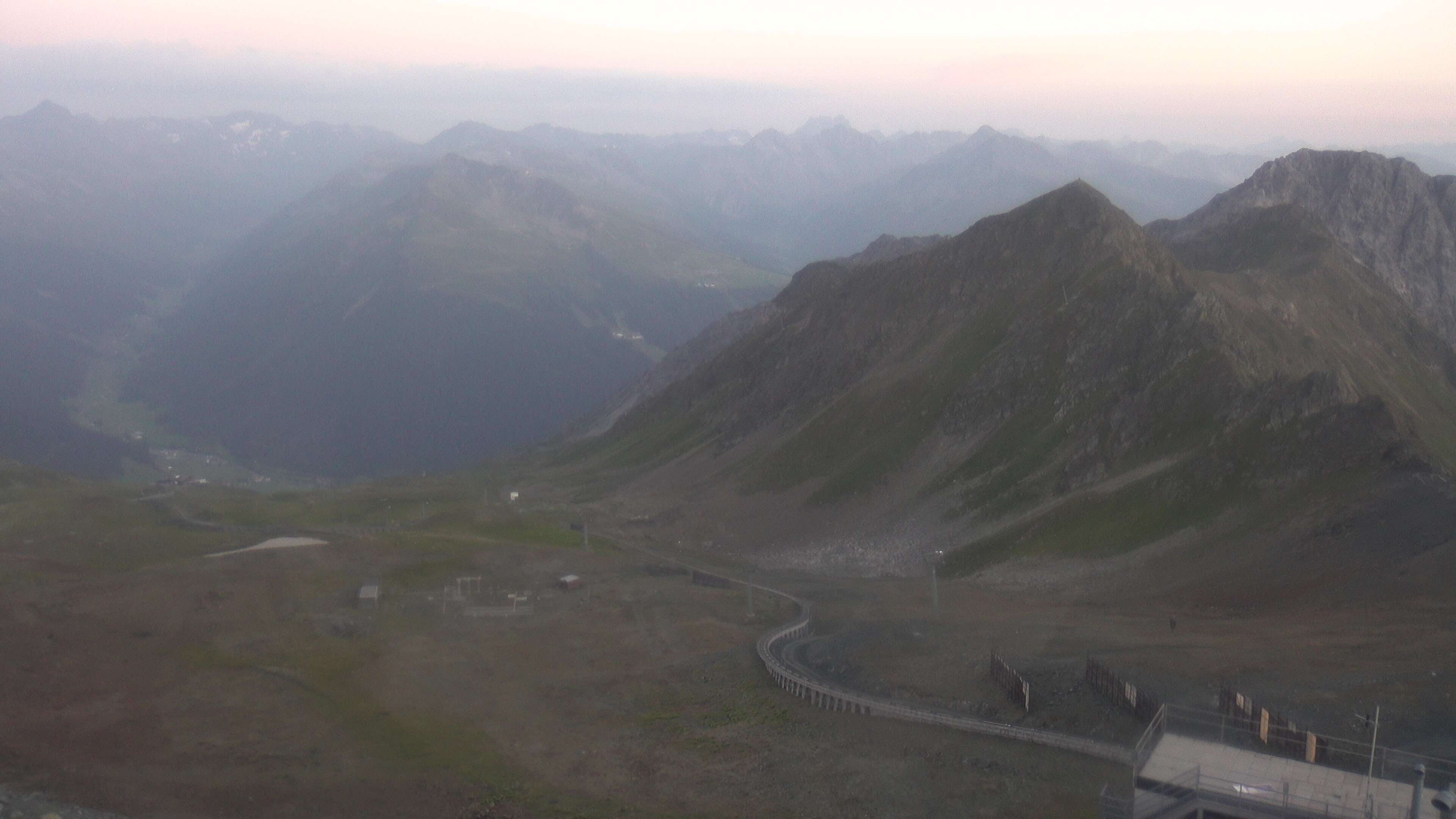 Davos: Dorf - Weissfluhjoch, Blick Dorftäli