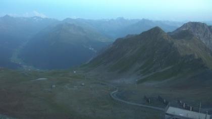 Davos: Dorf - Weissfluhjoch, Blick Dorftäli