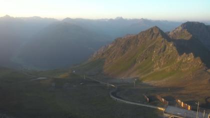 Davos: Dorf - Weissfluhjoch, Blick Dorftäli