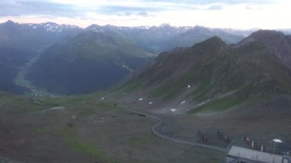 Davos: Dorf - Weissfluhjoch, Blick Dorftäli