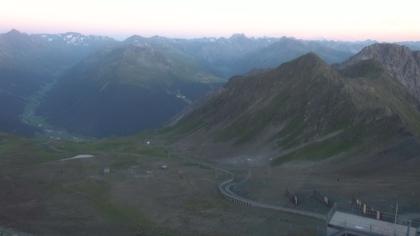 Davos: Dorf - Weissfluhjoch, Blick Dorftäli