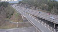 Stockholm: Tpl Skogås (Kameran är placerad på väg 73 Nynäsvägen i höjd med trafikplats Skogås och är riktad mot Nynäshamn) - Overdag