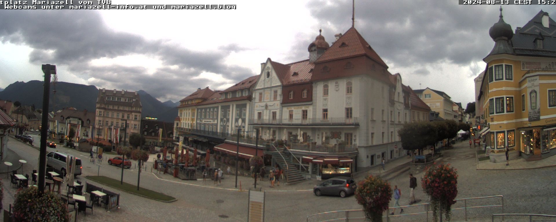 Traffic Cam Mariazell: Mariazell Basilica - Hauptplatz