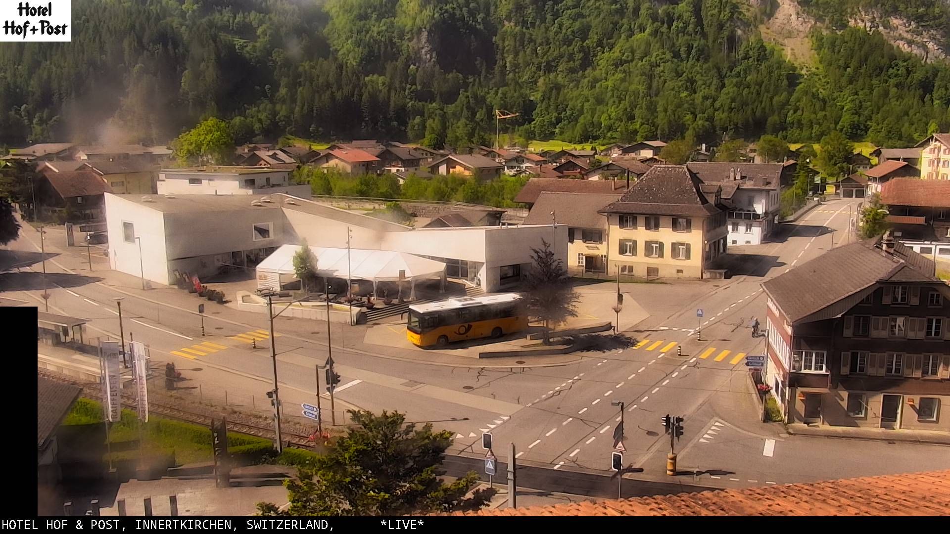 Innertkirchen: Hotel Hof und Post - Tourist Center Grimseltor