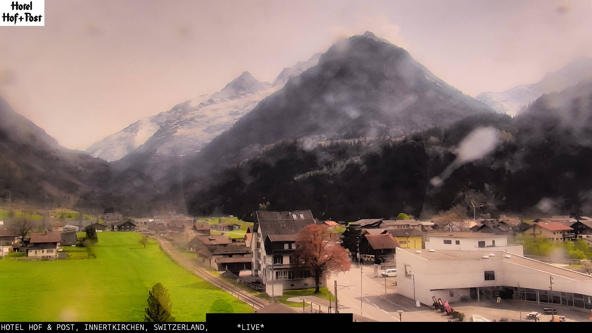 Innertkirchen: Hotel Hof und Post - Tourist Center Grimseltor