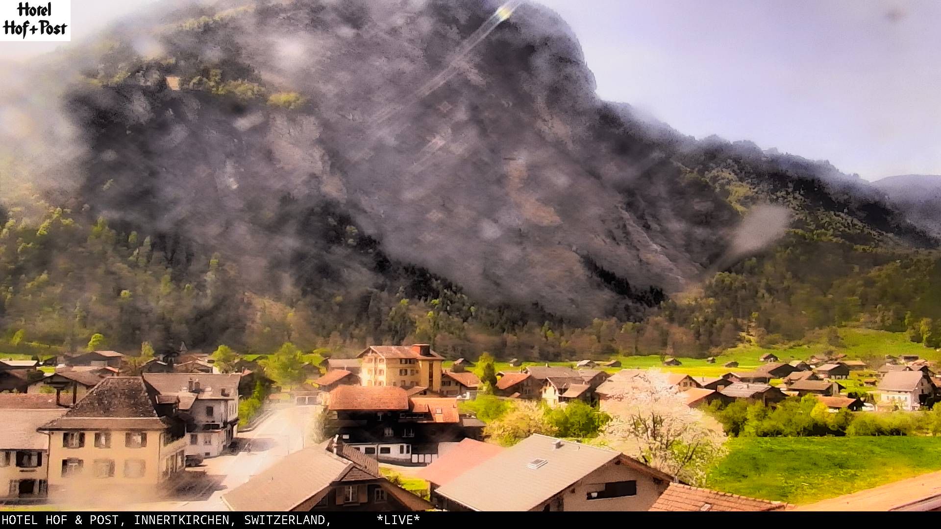 Innertkirchen: Hotel Hof und Post - Tourist Center Grimseltor