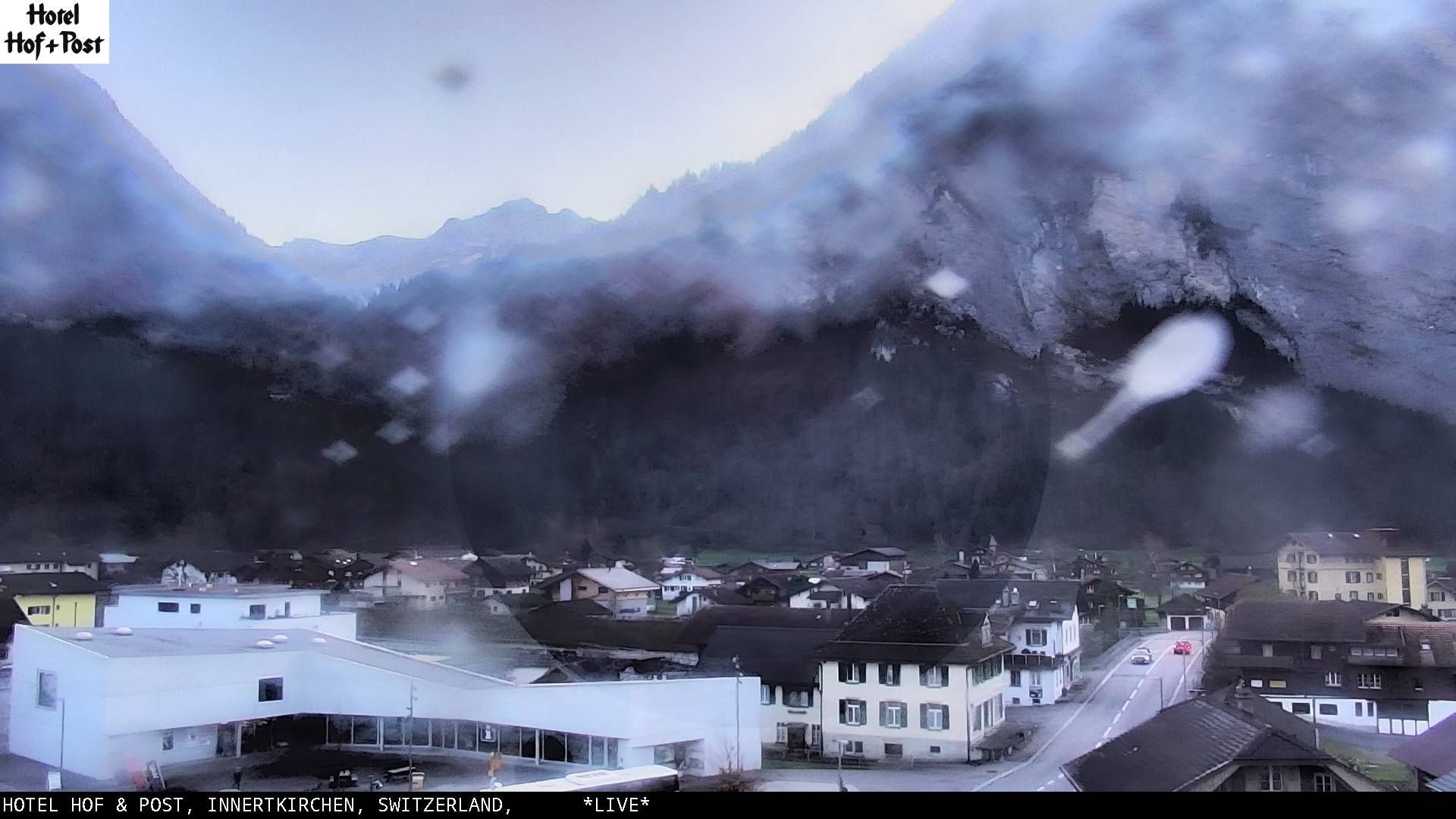 Innertkirchen: Hotel Hof und Post - Tourist Center Grimseltor