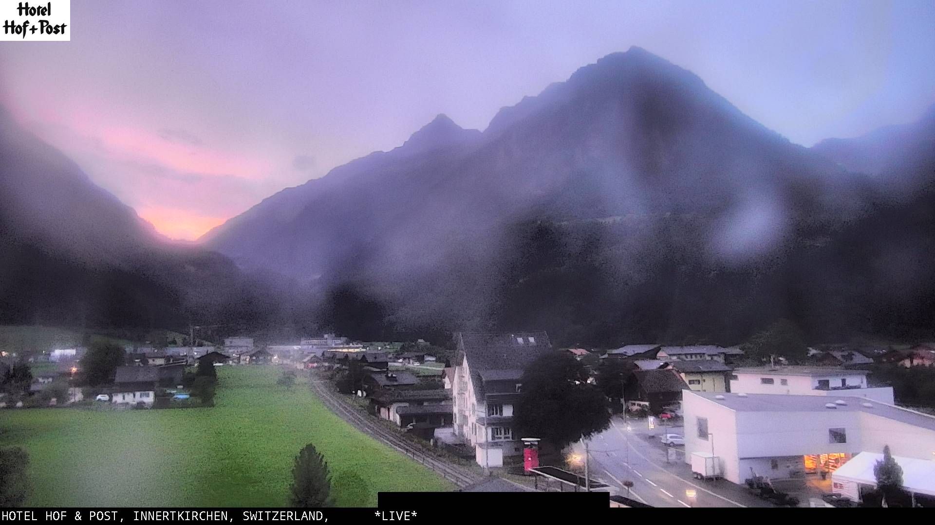 Innertkirchen: Hotel Hof und Post - Tourist Center Grimseltor