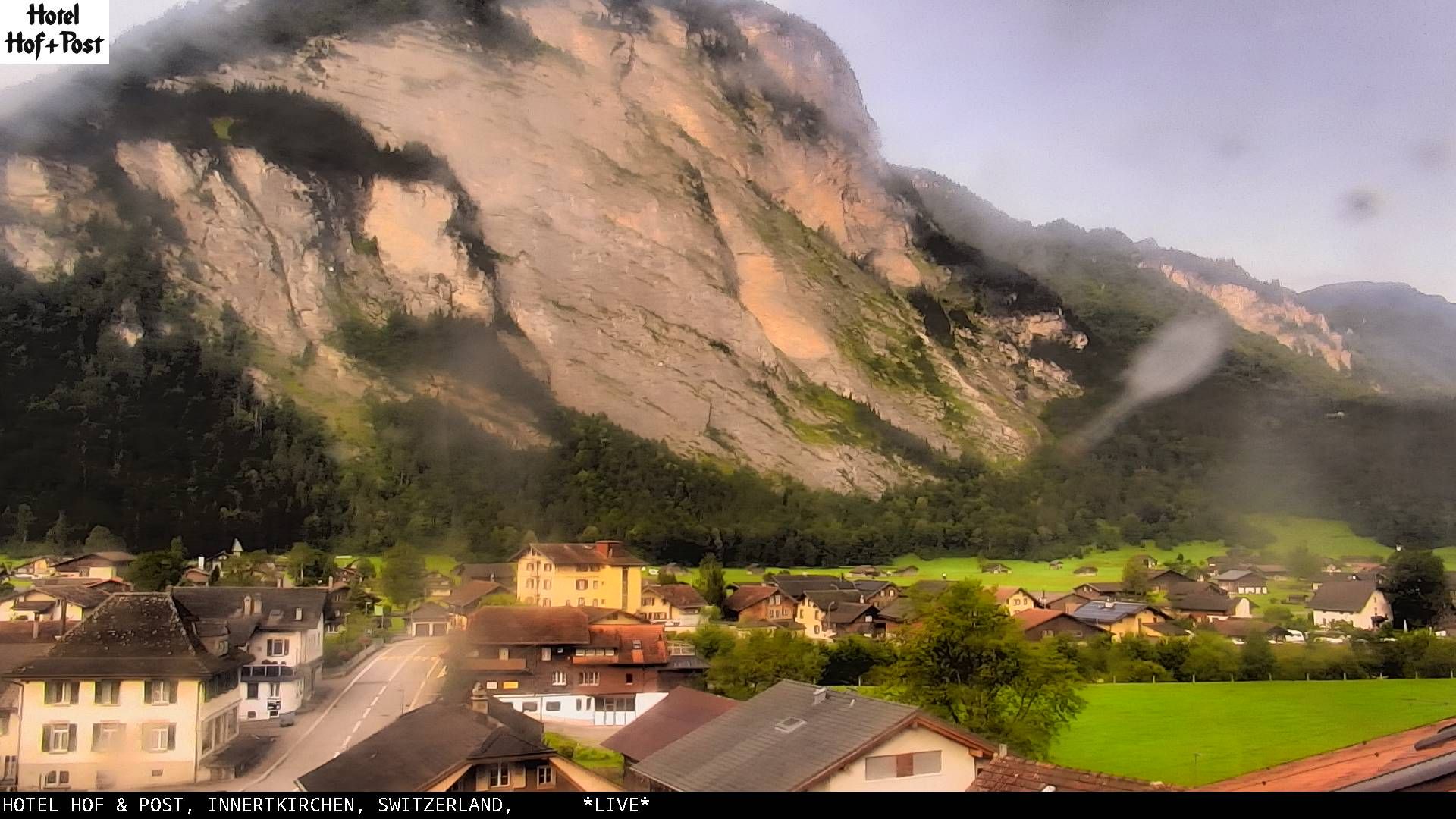 Innertkirchen: Hotel Hof und Post - Tourist Center Grimseltor