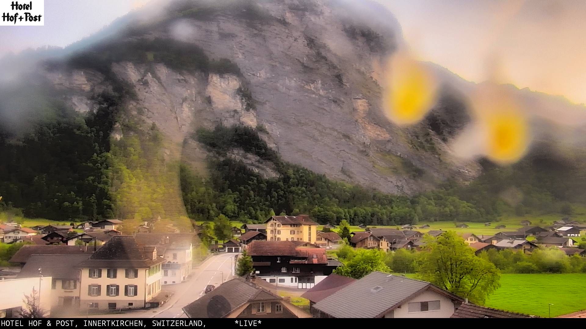 Innertkirchen: Hotel Hof und Post - Tourist Center Grimseltor