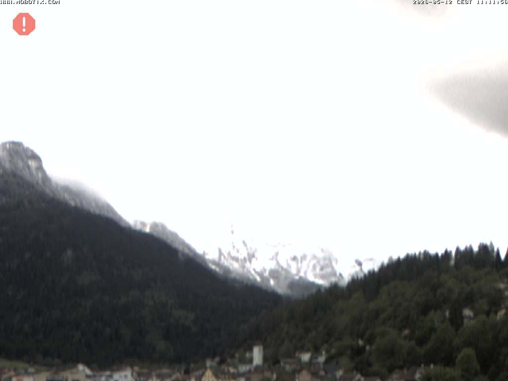 Thusis › Süden: Berghaus Piz Beverin - Piz Beverin
