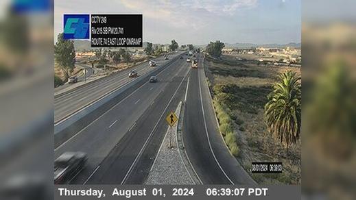 Traffic Cam Perris › South: I-215 : (249) Loop Onramp SR-74 East