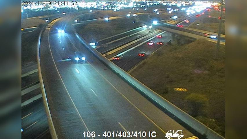 Traffic Cam Mississauga: Highway 401 near Highway 410