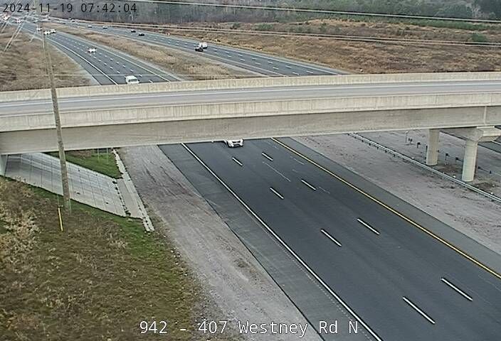 Traffic Cam Pickering: 407 Near Westney Road