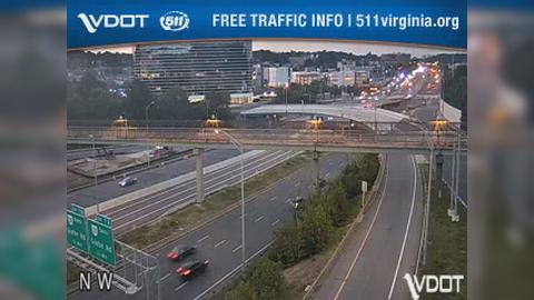 Traffic Cam Alexandria: I-395 - MM 6 - NB - Exit 6, Shirlington Circle