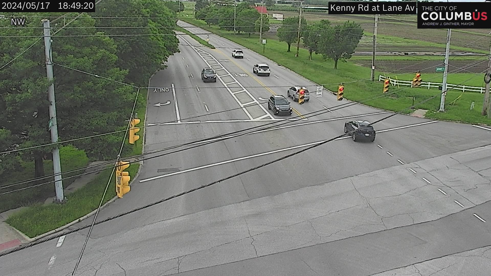 Traffic Cam Columbus: City of - Lane Ave at Kenny Rd