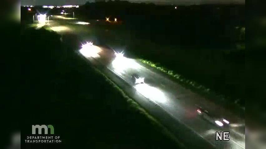 Traffic Cam Eagan: I-35E SB @ Diffley Rd