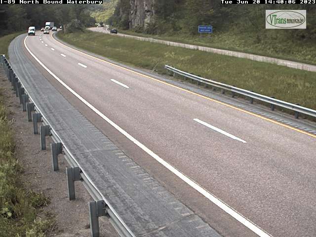 Traffic Cam Waterbury Center › North: WATERBURY I-89 North