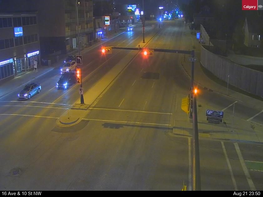 Traffic Cam Rosedale: 16 Avenue - 10 Street NW