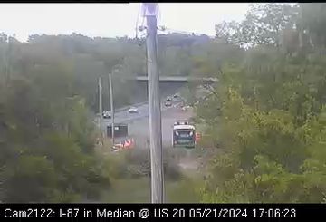 Traffic Cam McKownville › South: I-87 SB in Median @ US