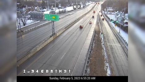 Traffic Cam Milwaukee: I-94 at 68th St