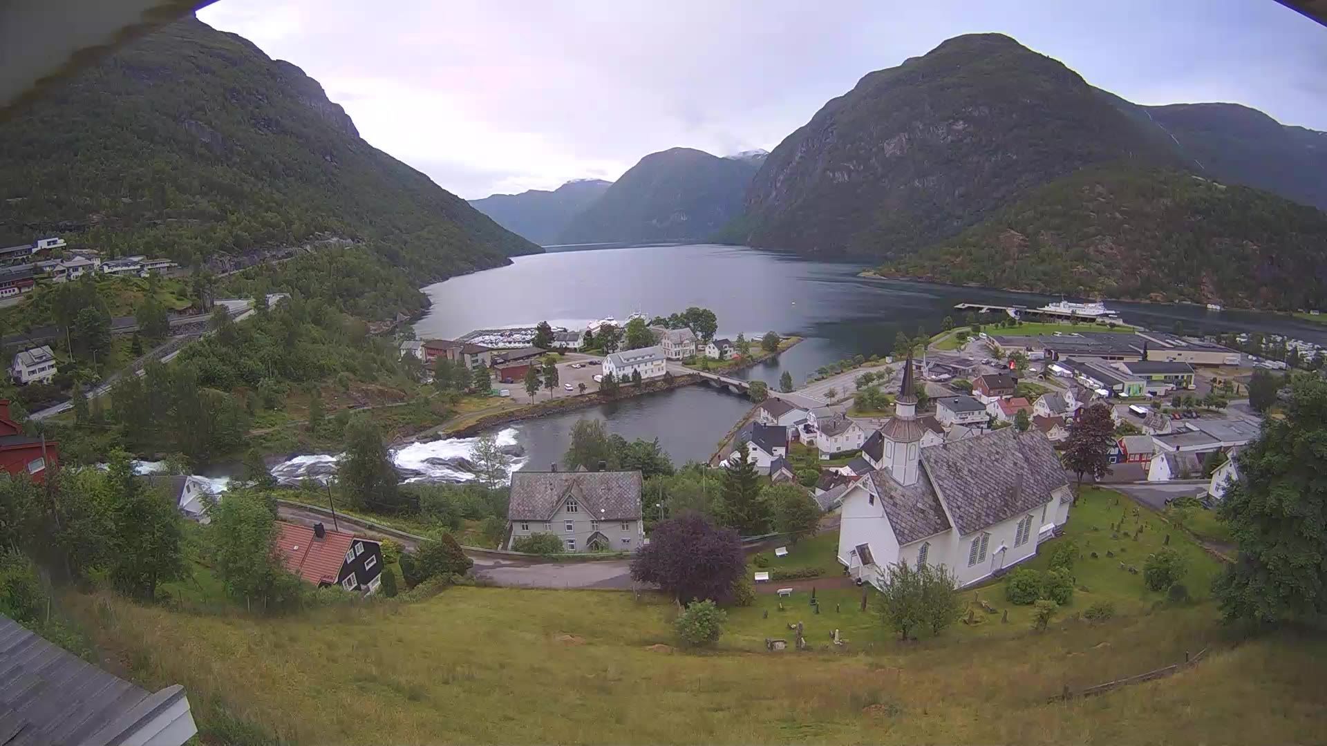 Traffic Cam Møre og Romsdal › East: Hellesylt