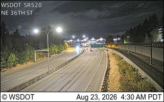 Traffic Cam Redmond: SR 520 at MP 9.7: NE 36th St