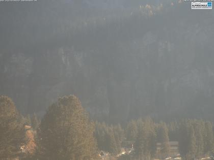 Kandersteg › Süd: Öschiwald