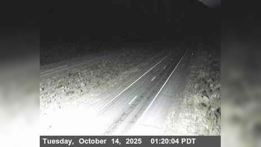 Traffic Cam Crowley Lake › North: US-395 : McGee Creek Road