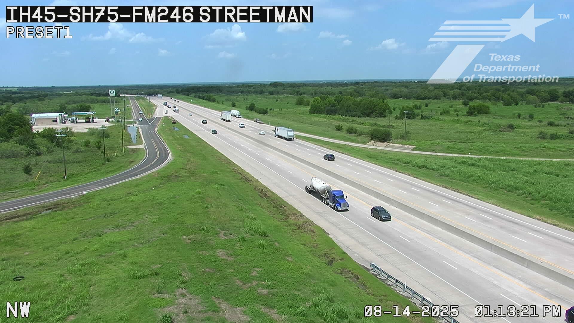 Traffic Cam Streetman › North: I-45 @ SH 75-FM246