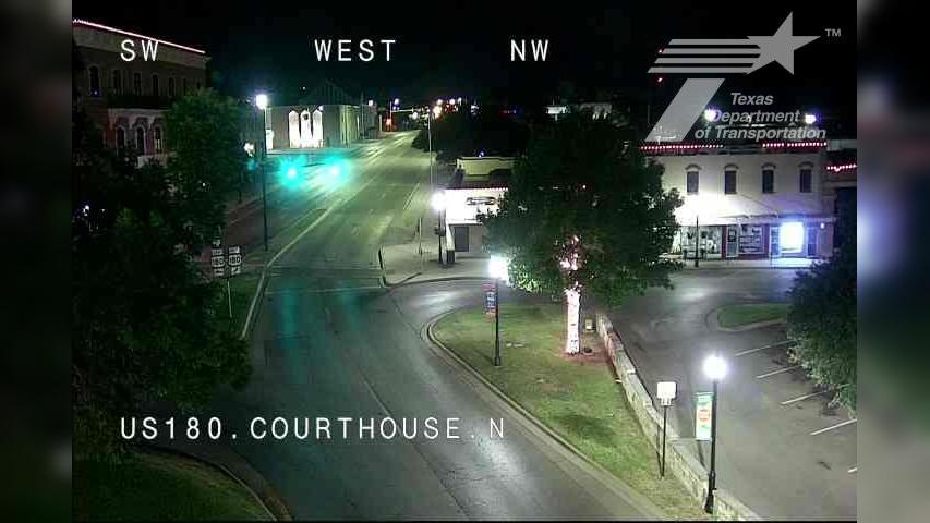 Traffic Cam Weatherford › North: US 180 @ Court House N