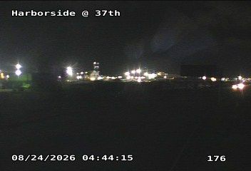 Traffic Cam Galveston › South: Harborside @ 37th