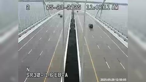 Traffic Cam East Pensacola Heights: Pensacola Bay Bridge - Mid-Bridge