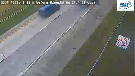 Traffic Cam Louise: 104555--2