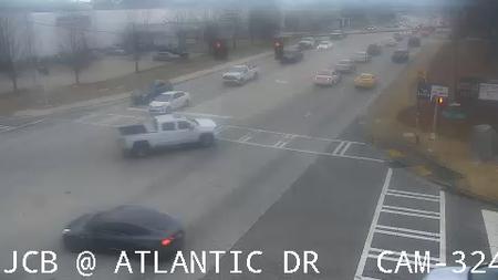 Traffic Cam Peachtree Corners: 112350--2