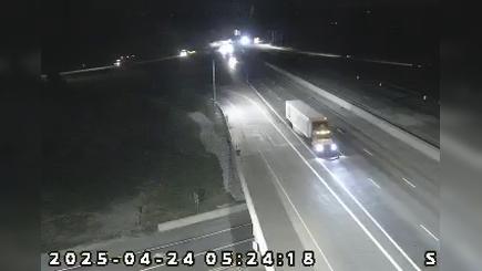 Traffic Cam Battle Ground: I-65: 1-065-178-3 SR