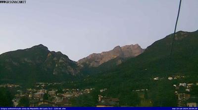 immagine della webcam nei dintorni di Suello: webcam Mandello del Lario