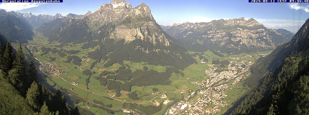 Ennenda: Blick von Bergstation Aeugstenbahn ins Glarnerland