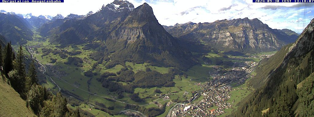 Ennenda: Blick von Bergstation Aeugstenbahn ins Glarnerland