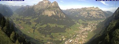 Ennenda: Blick von Bergstation Aeugstenbahn ins Glarnerland