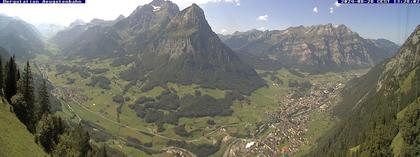 Ennenda: Blick von Bergstation Aeugstenbahn ins Glarnerland