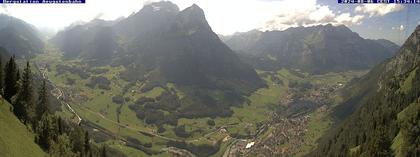 Ennenda: Blick von Bergstation Aeugstenbahn ins Glarnerland