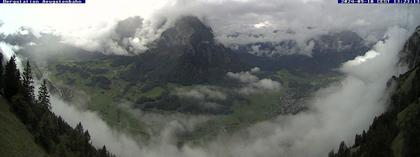 Ennenda: Blick von Bergstation Aeugstenbahn ins Glarnerland