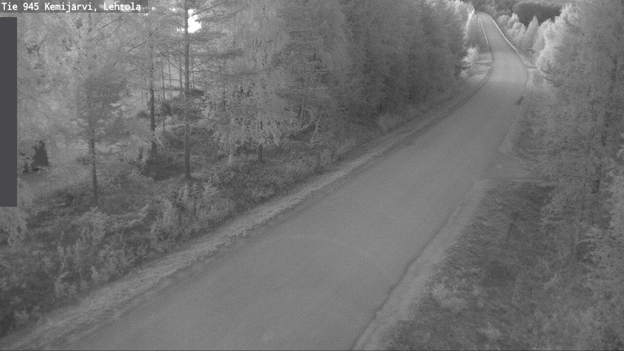 Traffic Cam Kemijarvi: Tie 945 - Lehtola - Kemijärvelle